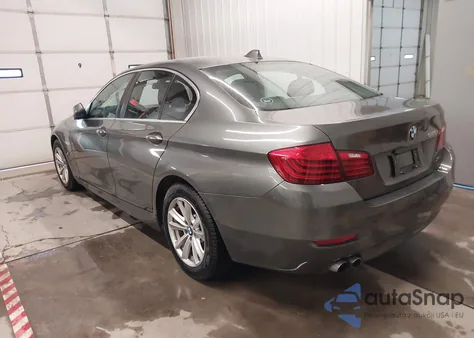 2015 BMW 528I xDrive z USA, uszkodzony, nr VIN WBA5A7C50FD622485